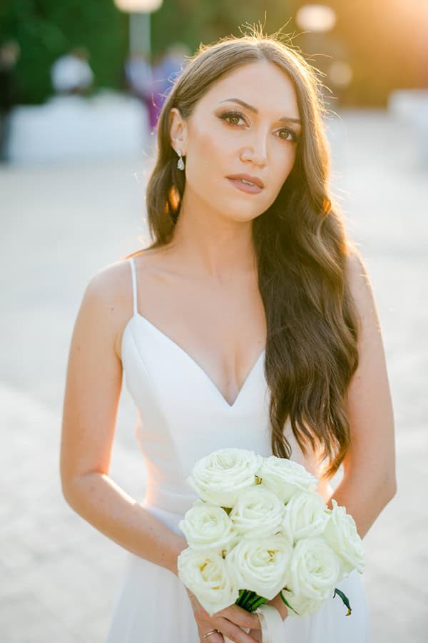 romantic-wedding-athens-white-florals_05