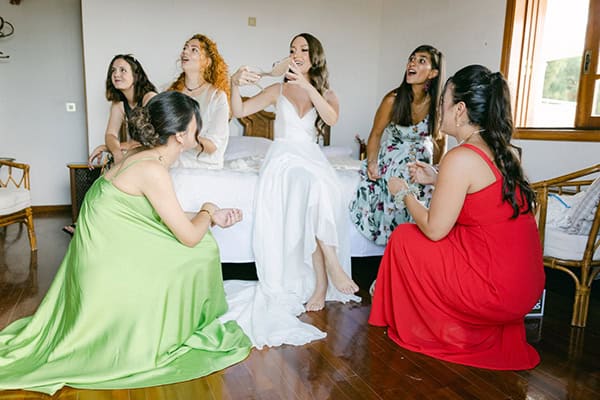 romantic-wedding-athens-white-florals_07