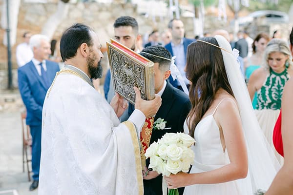 romantic-wedding-athens-white-florals_19