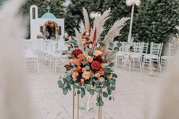 stunning-fall-wedding-athens-warm-peach-hues_15