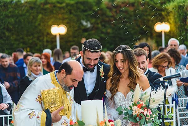 stunning-fall-wedding-athens-warm-peach-hues_27