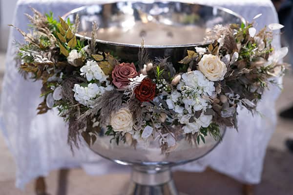 stunning-fall-wedding-baptism-athens-dried-flowers_08x