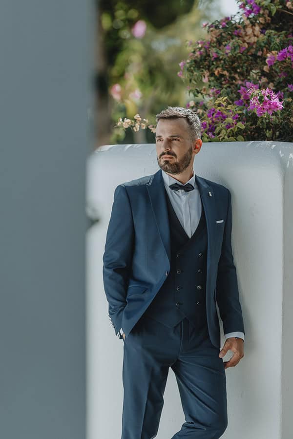 stunning-wedding-athens-lush-florals_17