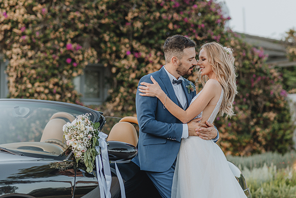 stunning-wedding-athens-lush-florals_33