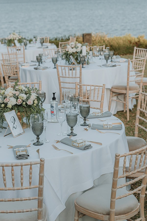 stunning-wedding-athens-lush-florals_38