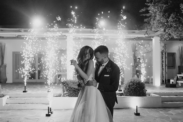 stunning-wedding-athens-lush-florals_42