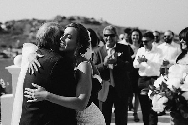 summer-wedding-athens-dressed-white-colors-beautiful-florals_16