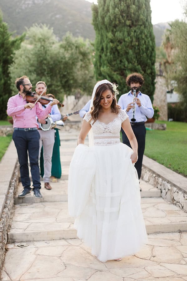 summer-wedding-lefkada-white-roses_08