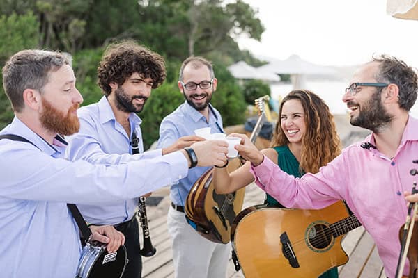 summer-wedding-lefkada-white-roses_09