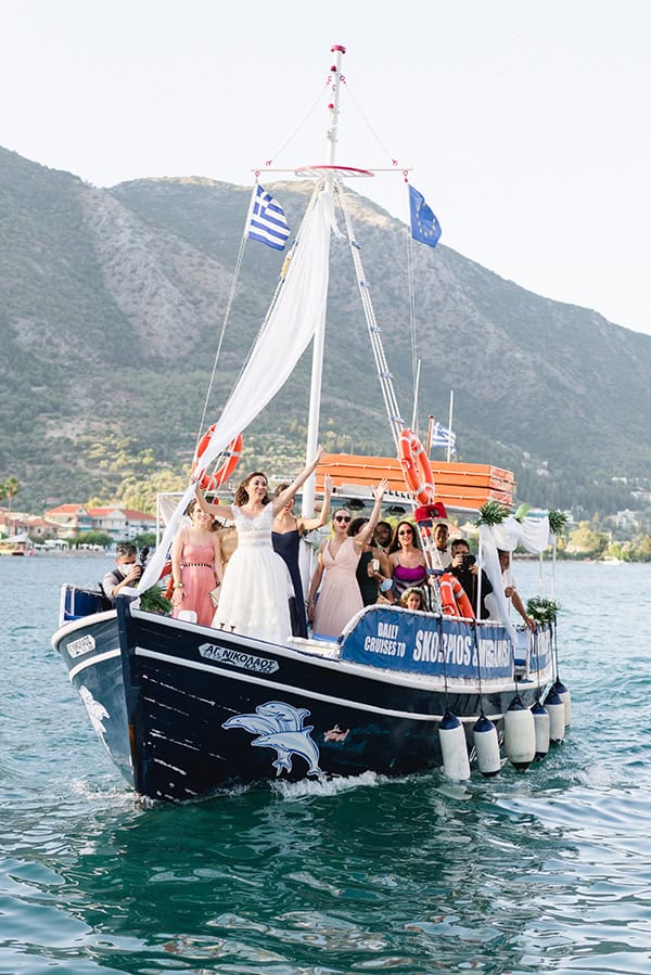 summer-wedding-lefkada-white-roses_13