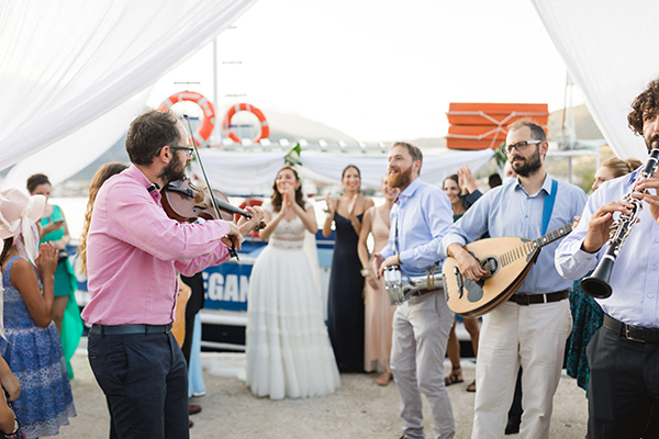 summer-wedding-lefkada-white-roses_17