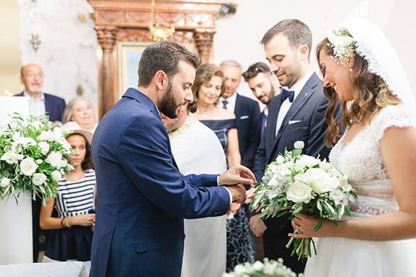 summer-wedding-lefkada-white-roses_23