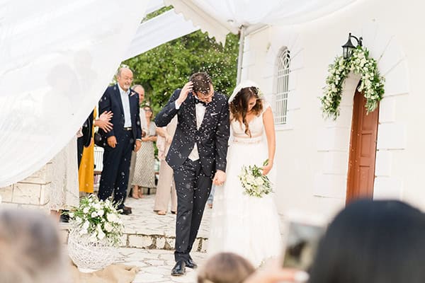 summer-wedding-lefkada-white-roses_26