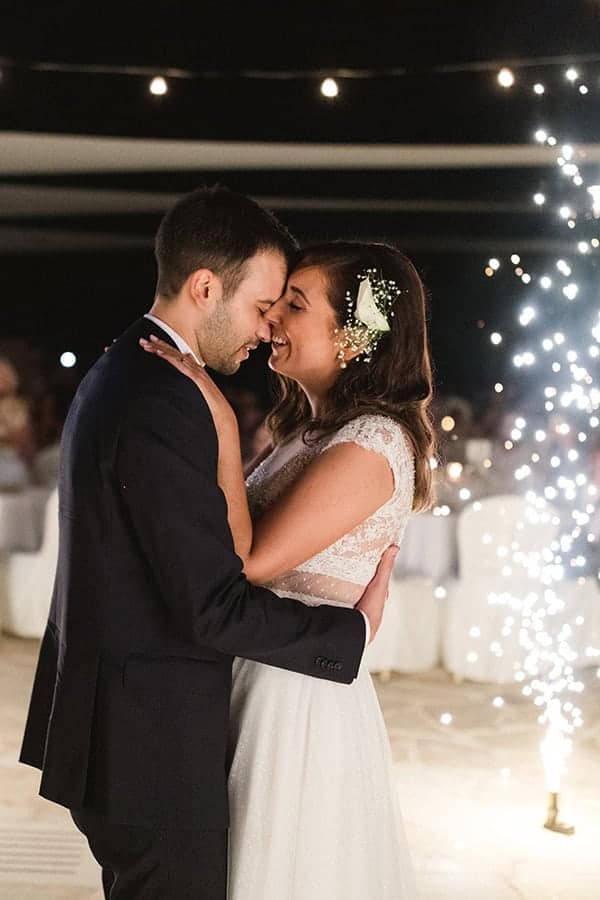 summer-wedding-lefkada-white-roses_41