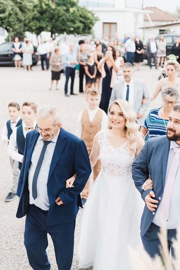 beautiful-fall-wedding-agrinio-romantic-florals_18