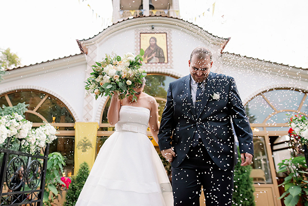 beautiful-fall-wedding-romantic-peonies_13