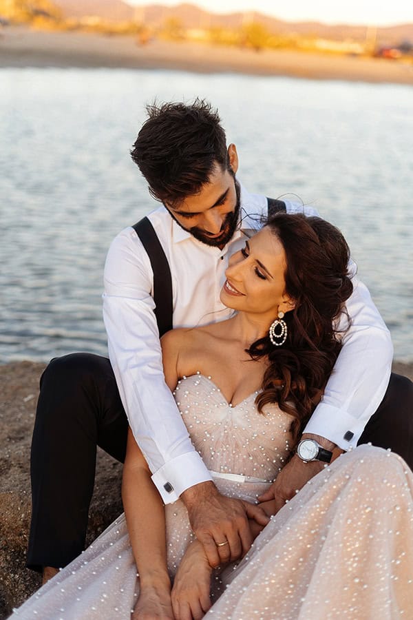 bohemian-summer-wedding-athens-pampas-grass_01