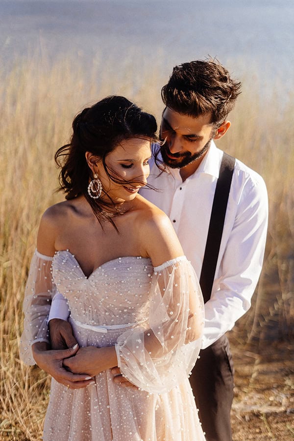 bohemian-summer-wedding-athens-pampas-grass_03