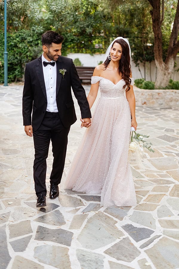 bohemian-summer-wedding-athens-pampas-grass_20