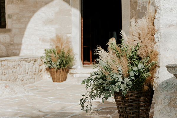 bohemian-wedding-folegandros-island-pampas-grass_18x