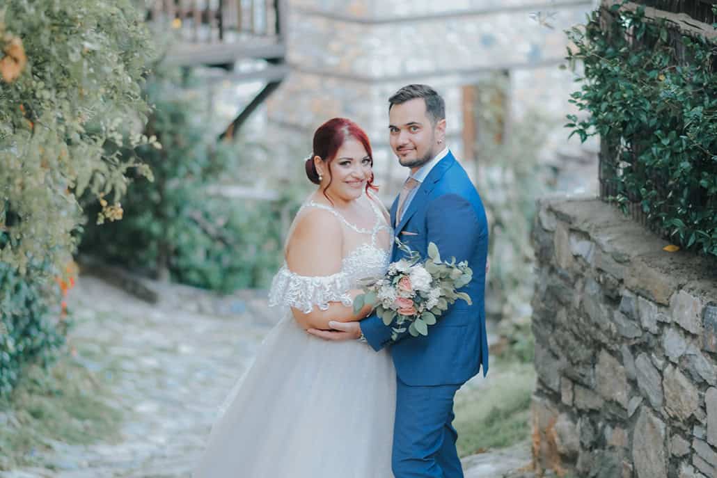 Ονειρικός καλοκαιρινός γάμος με θέα τη θάλασσα │ Γωγώ & Μάκης