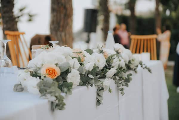 dreamy-summer-wedding-seaside-view_17