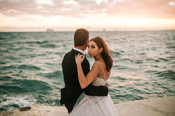 lovely-fall-wedding-nicosia-bougainvillea_01