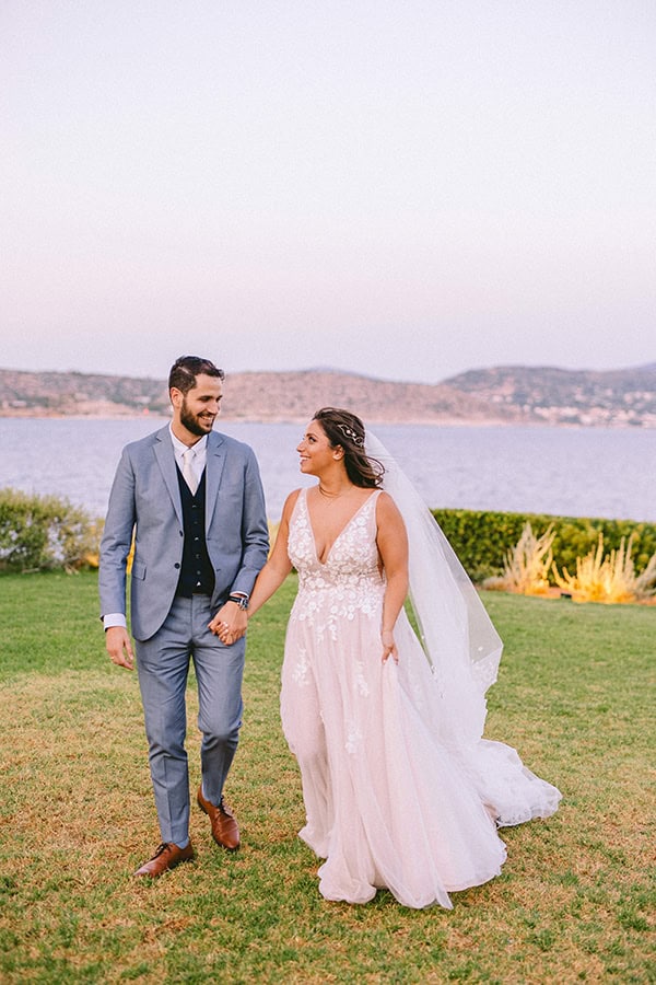 romantic-chic-summer-wedding-island-art-taste_04