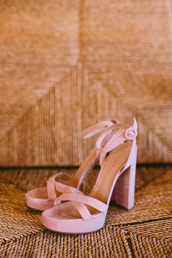 romantic-chic-summer-wedding-island-art-taste_05