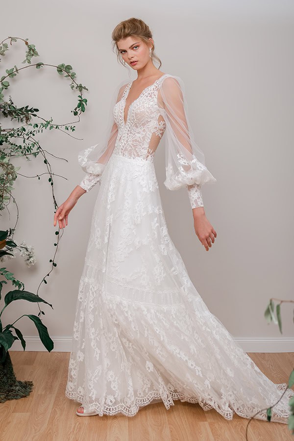 romantic-wedding-dresses-most-elegant-details_07x