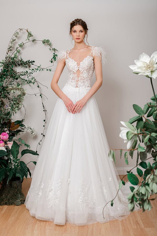 romantic-wedding-dresses-most-elegant-details_16