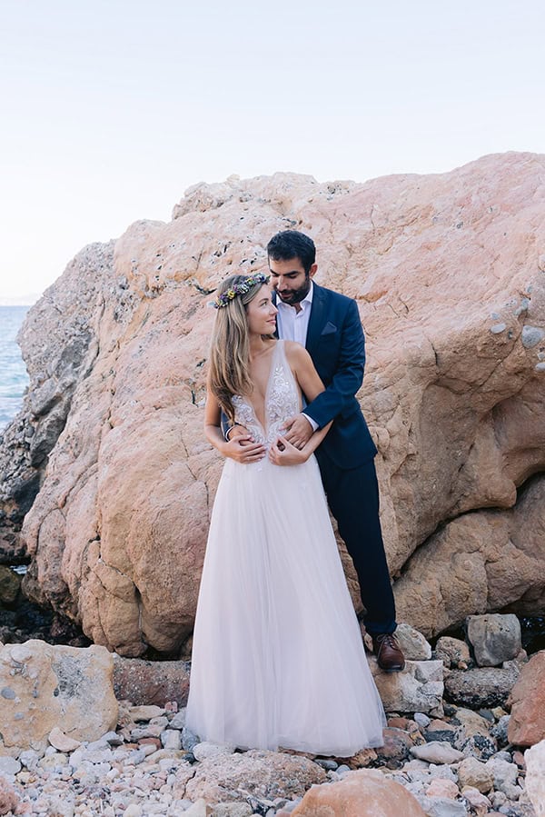 rustic-summer-wedding-lavender-field-flowers_01x