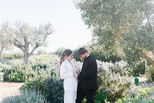 stylish-civil-wedding-dried-flowers_20x