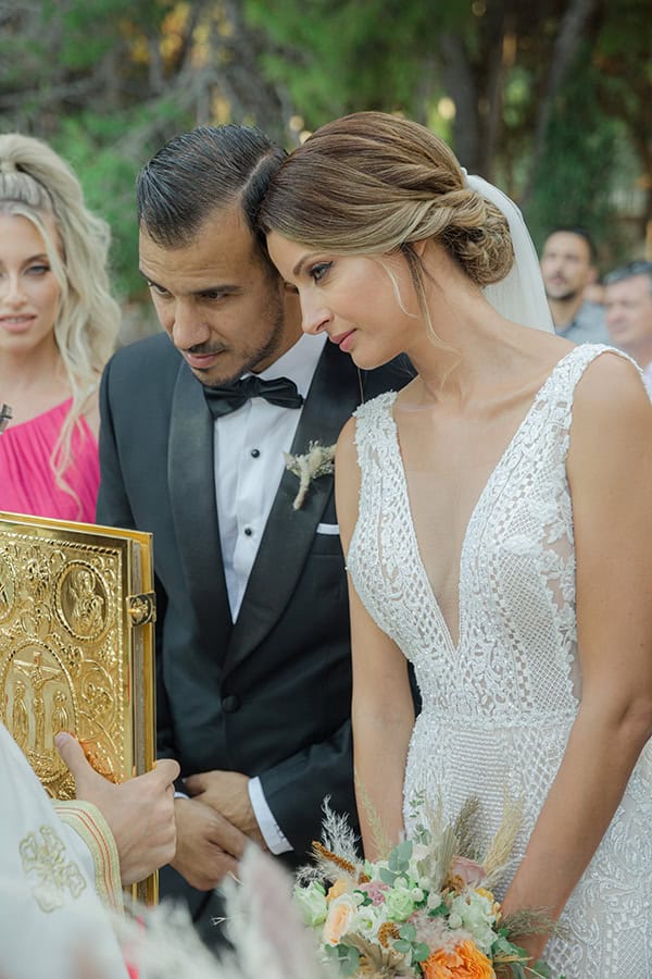 summer-wedding-athens-beautiful-florals_27