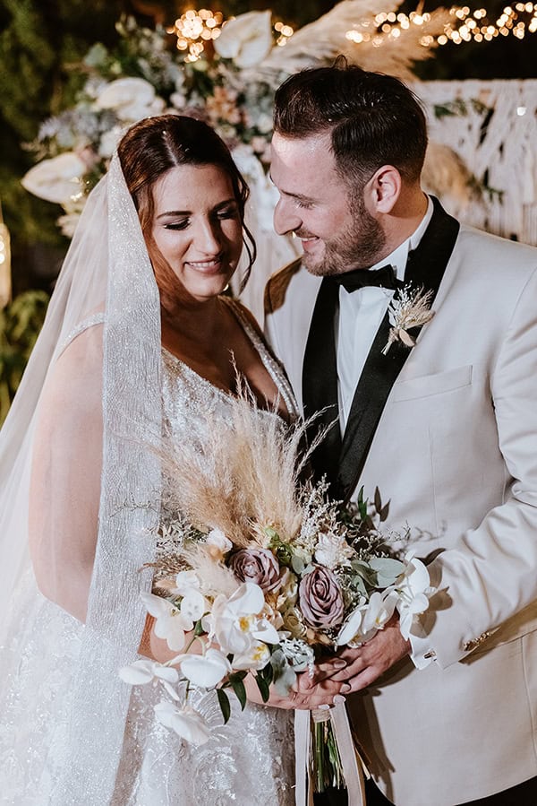 bohemian-summer-wedding-macrame-creations-stunning-floral-design_02