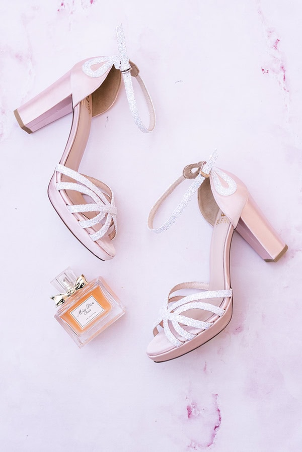 bohemian-summer-wedding-macrame-creations-stunning-floral-design_09