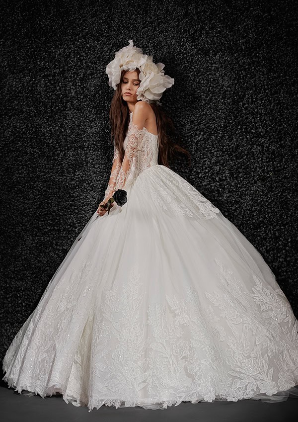 breathtaking-vera-wang-wedding-gowns-stunning-bridal-look_37