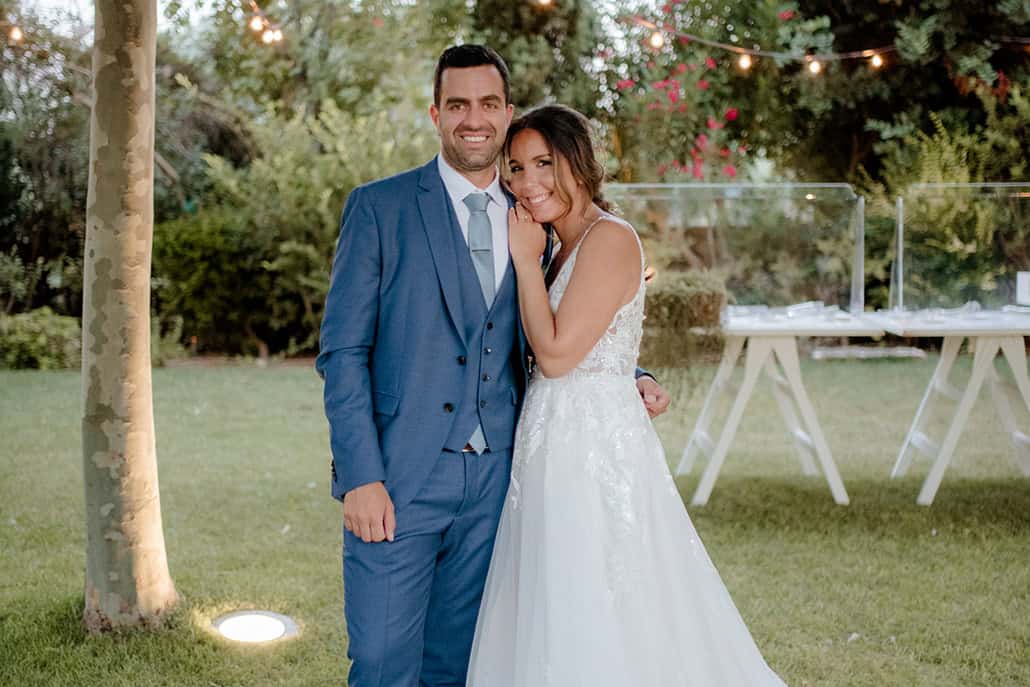 Παραμυθένιος γάμος με ζωηρά χρώματα στο Πύργο Πετρέζα │Όλγα και Ηλίας