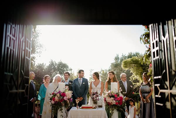 fairytale-wedding-vivid-hues-pyrgos-petreza_10