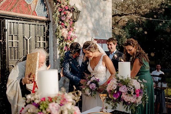 fairytale-wedding-vivid-hues-pyrgos-petreza_11