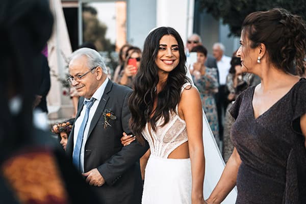 fancy-summer-wedding-nicosia-modern-colorful-details_13