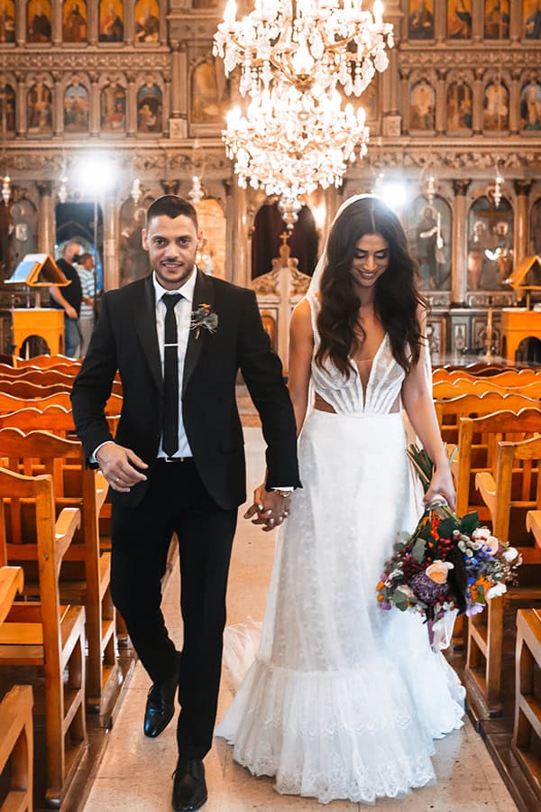 fancy-summer-wedding-nicosia-modern-colorful-details_18