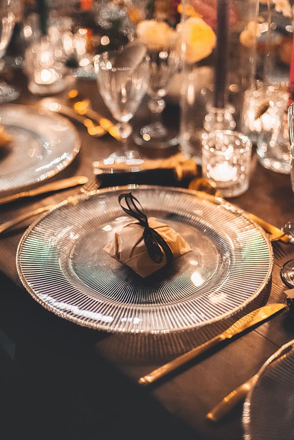 fancy-summer-wedding-nicosia-modern-colorful-details_23x