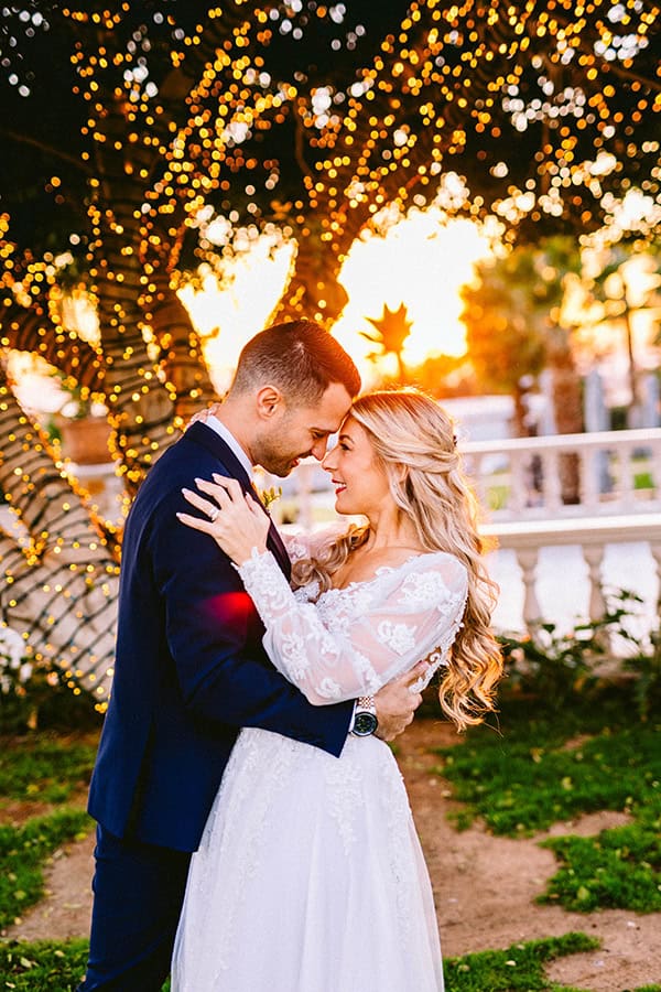 insanely-pretty-wedding-with-anemones-most-romantic-details_19