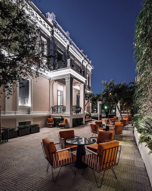 luxury-wedding-reception-five-stars-hotel_13x