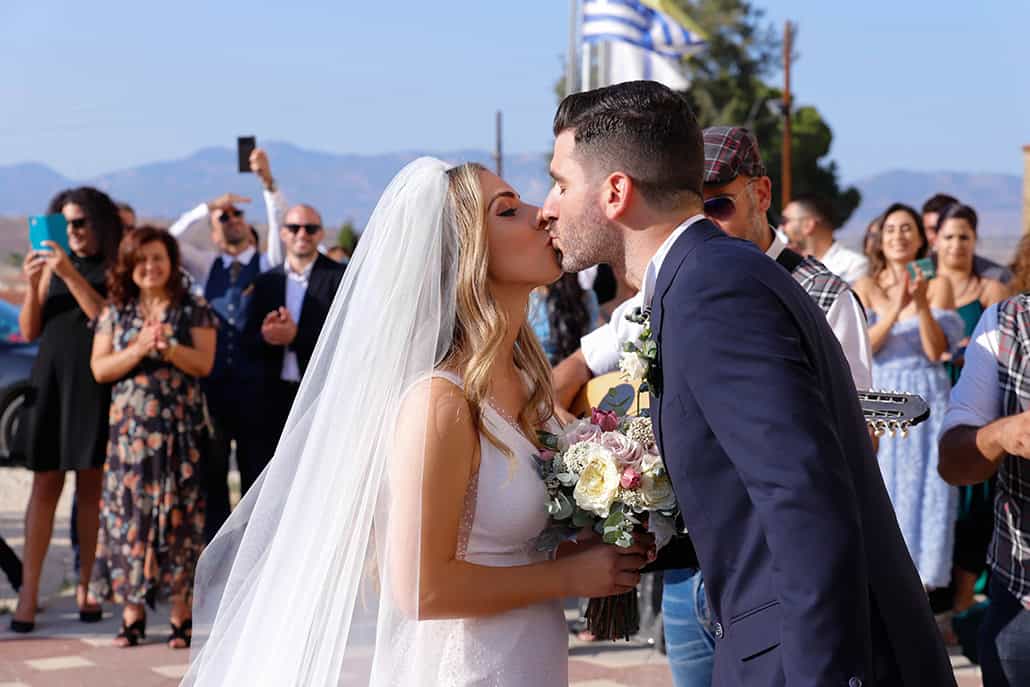 Ρομαντικός γάμος στη Λευκωσία με τριαντάφυλλα και ευκάλυπτο │ Δήμητρα & Χρήστος