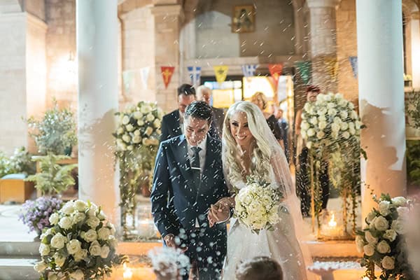 romantic-fall-wedding-trikala-white-tones_12