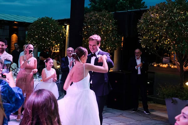 romantic-wedding-thessaloniki-white-floral-arrangements_29