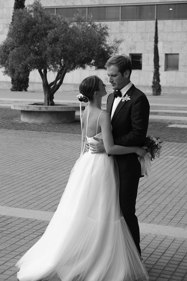 romantic-wedding-thessaloniki-white-floral-arrangements_33