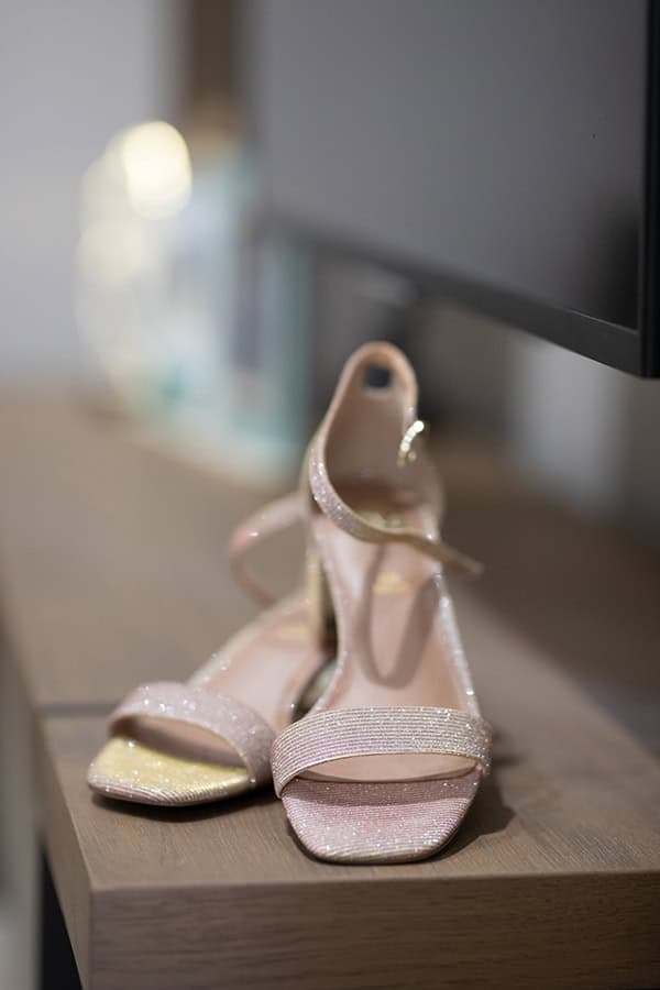 stunning-fall-wedding-athens-bohemian-details_06